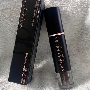 Anastasia Beverly Hills Black Brow Definer - Ebony
